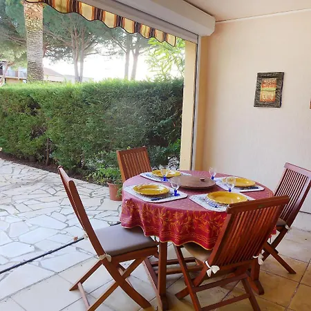 Διαμέρισμα Les Jardins D'ys.6 *